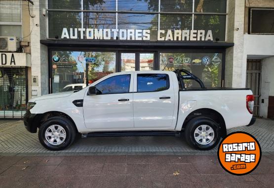 Camionetas - Ford Ranger XL 2021 Diesel 121000Km - En Venta