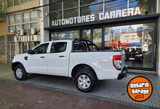 Camionetas - Ford Ranger XL 2021 Diesel 121000Km - En Venta