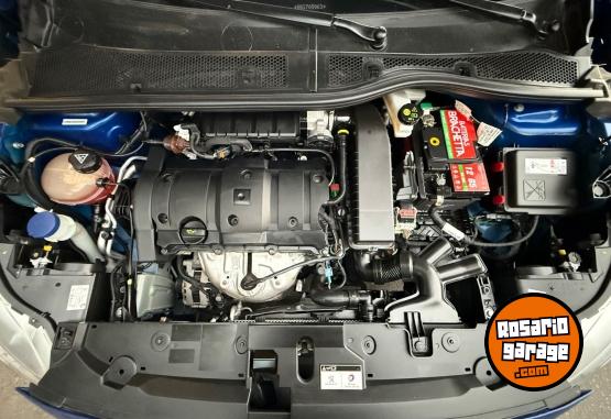 Autos - Peugeot 208 2021 Nafta 60000Km - En Venta