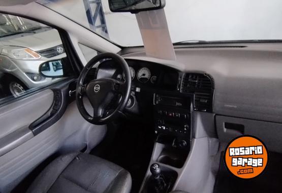 Autos - Chevrolet ZAFIRA FULL 7 ASIENTOS 2007 Nafta 200000Km - En Venta