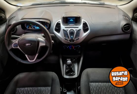 Autos - Ford FORD KA SE 1.5L 5P 2016 2016 Nafta 82000Km - En Venta