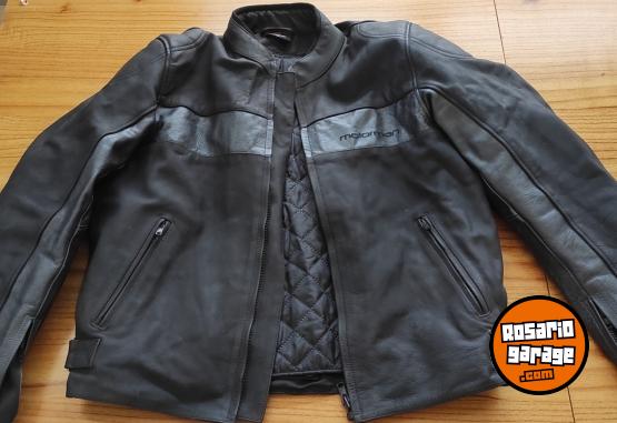 Indumentaria - Campera cuero Motorman con proteccion - En Venta