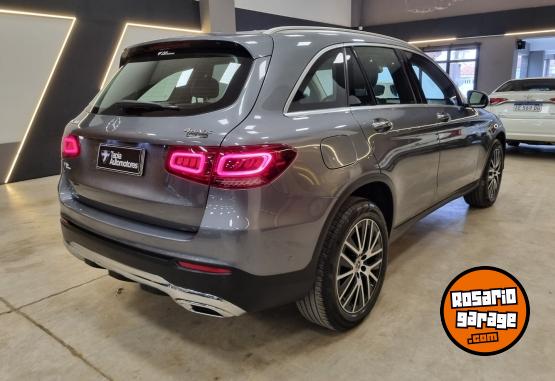 Camionetas - Mercedes Benz MERCEDES BENZ GLC 300 4MA 2021 Nafta 75000Km - En Venta