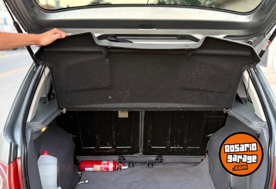 Autos - Volkswagen Suran 2008 Nafta 180000Km - En Venta