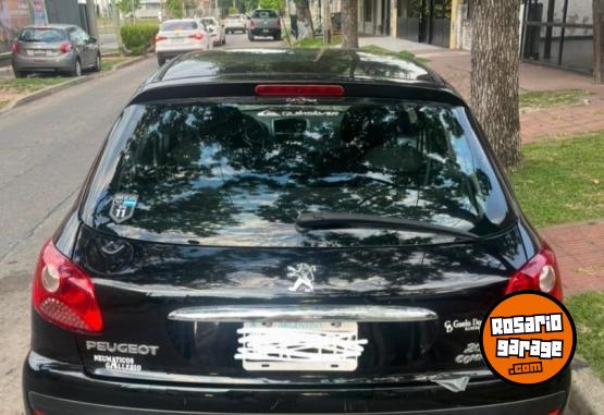 Autos - Peugeot 207 2009 Nafta 120000Km - En Venta