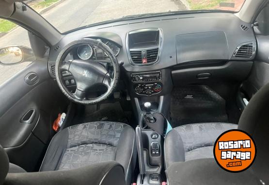 Autos - Peugeot 207 2009 Nafta 120000Km - En Venta