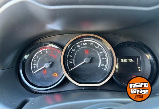 Autos - Renault Duster privilege 2.0 2020 GNC 93000Km - En Venta