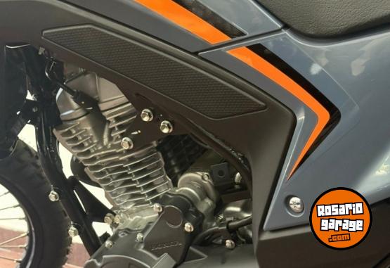 Motos - Honda XR 300 TORNADO 2025 Nafta 0Km - En Venta