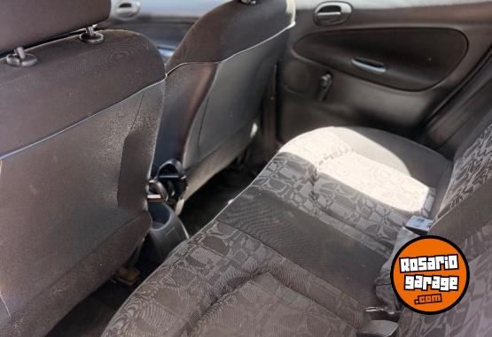 Autos - Peugeot 207 compact 2011 Diesel 104000Km - En Venta