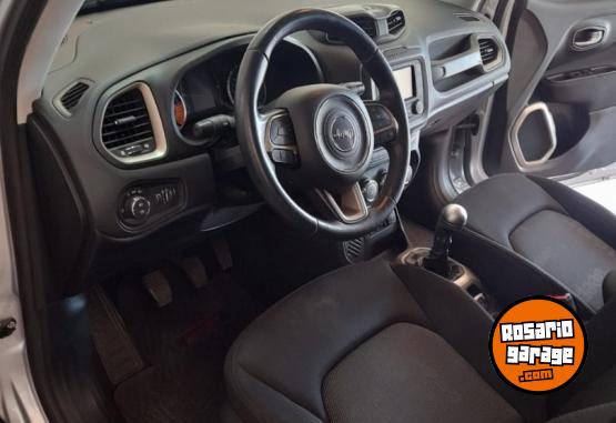 Camionetas - Jeep RENEGADE SPORT PLUS 1.8 L 2017 Nafta 65000Km - En Venta