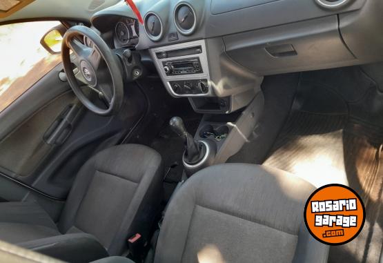 Autos - Volkswagen Voyage 2013 GNC 170000Km - En Venta