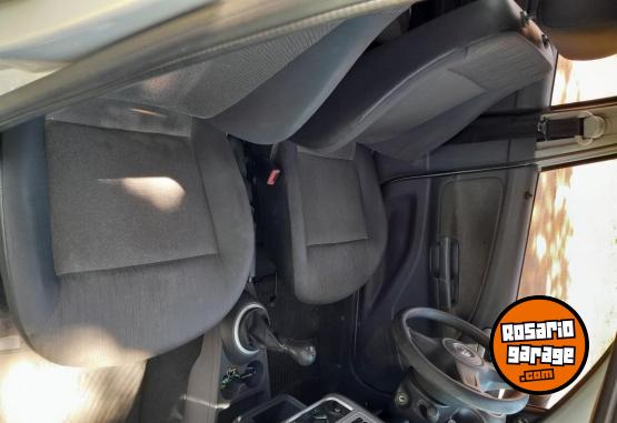 Autos - Volkswagen Voyage 2013 GNC 170000Km - En Venta