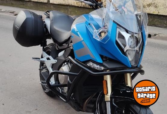 Motos - CF 650 MT 2022 Nafta 6500Km - En Venta