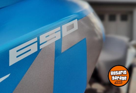 Motos - CF 650 MT 2022 Nafta 6500Km - En Venta