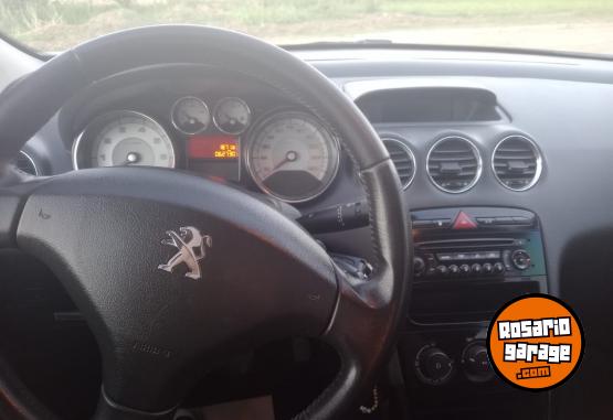 Autos - Peugeot 408 2018 Nafta 64000Km - En Venta