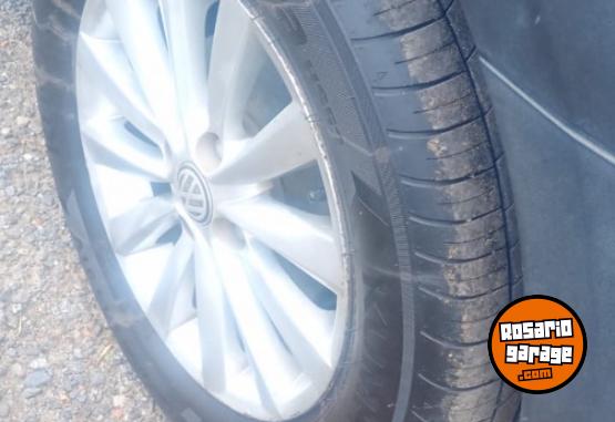 Camionetas - Volkswagen Saveiro 2013 GNC 220000Km - En Venta