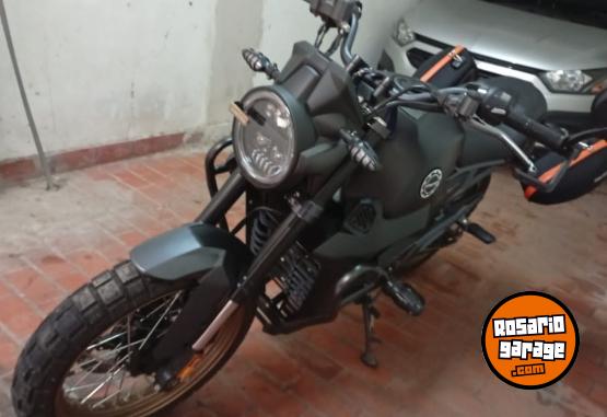 Motos - Zontes G200 2025 Nafta 3500Km - En Venta