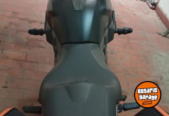 Motos - Zontes G200 2025 Nafta 3500Km - En Venta
