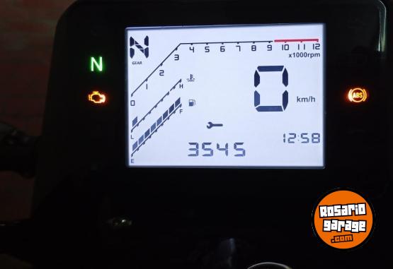 Motos - Zontes G200 2025 Nafta 3500Km - En Venta