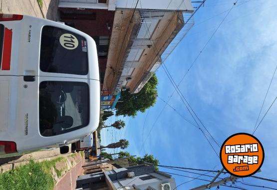 Utilitarios - Peugeot Partner 1.4 2017 gnc 2017 GNC 135000Km - En Venta