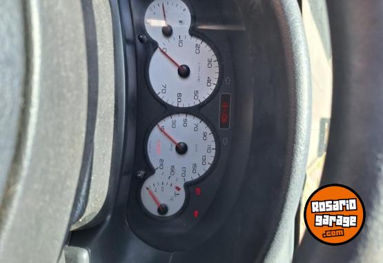 Utilitarios - Peugeot Partner 1.4 2017 gnc 2017 GNC 135000Km - En Venta