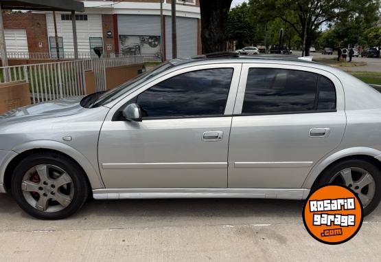 Autos - Chevrolet Astra 2008 Nafta 174000Km - En Venta