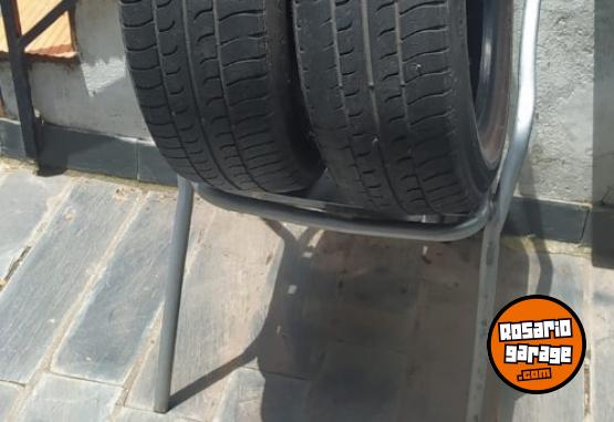 Accesorios para Autos - 2 cubiertas 195-65-15 - En Venta