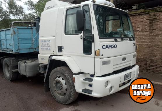 Camiones y Grúas - Vendo! - En Venta