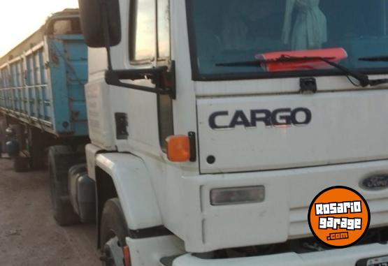 Camiones y Grúas - Vendo! - En Venta