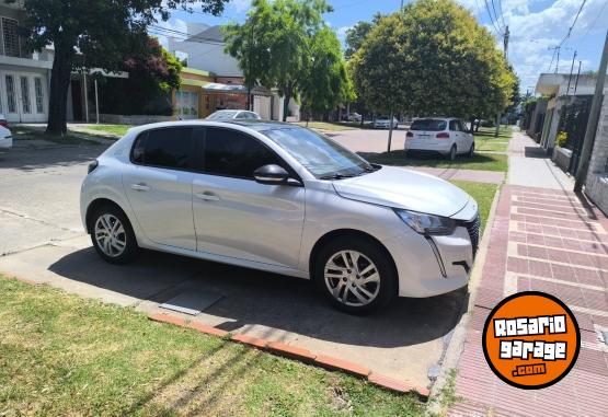 Autos - Peugeot 208 2023 Nafta 32000Km - En Venta