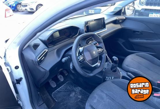 Autos - Peugeot 208 like pack 2022 Nafta 90000Km - En Venta