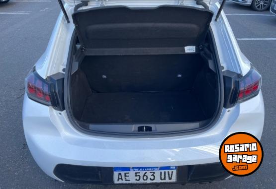 Autos - Peugeot 208 like pack 2022 Nafta 90000Km - En Venta