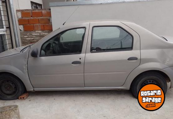 Autos - Renault Logan 2010 GNC 1111Km - En Venta