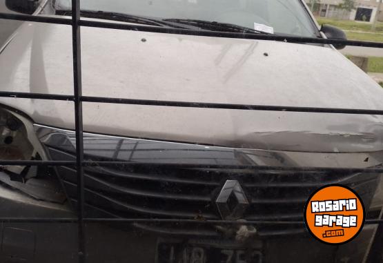 Autos - Renault Logan 2010 GNC 1111Km - En Venta