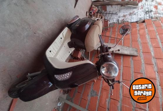 Motos - Motomel Strato Euro 150 2021 Nafta 89000Km - En Venta