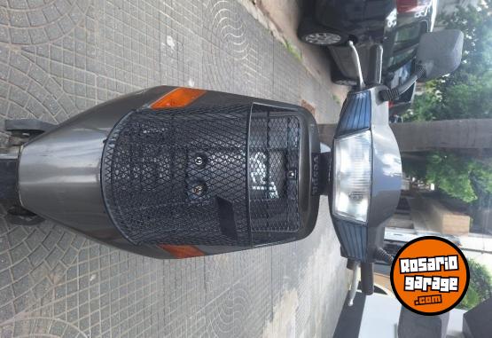 Motos - Piaggio Salute 50cc 1993 Nafta 20000Km - En Venta