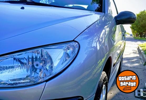 Autos - Peugeot 206 generation 2010 Nafta 41000Km - En Venta