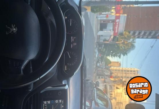 Autos - Peugeot 2008 2016 Nafta 94000Km - En Venta