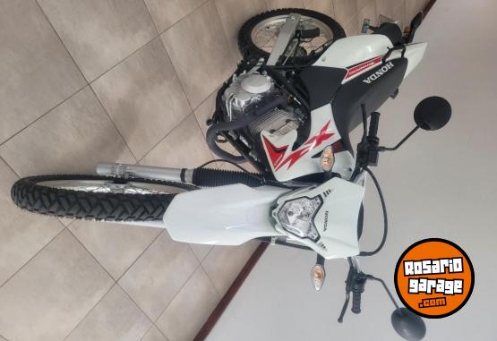 Motos - Honda XR 250 TORNADO 2023 Nafta 3300Km - En Venta