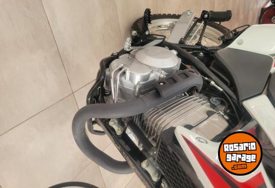 Motos - Honda XR 250 TORNADO 2023 Nafta 3300Km - En Venta