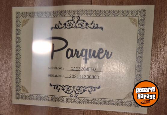 Instrumentos Musicales - Vendo guitarra electroacustica parquer como nueva - En Venta