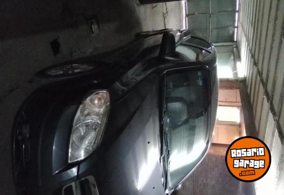 Autos - Chevrolet Aveo lt 2011 GNC 79400Km - En Venta