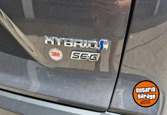 Autos - Toyota Corolla cross hybrid seg 2022 Electrico / Hibrido 30000Km - En Venta