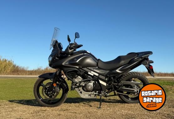 Motos - Suzuki V - Strom 650 cc. 2014 Nafta 37000Km - En Venta
