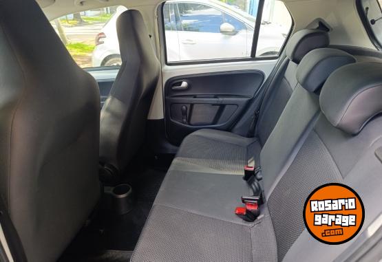 Autos - Volkswagen Up 1.0 High 5 Puertas 2018 Nafta 57300Km - En Venta