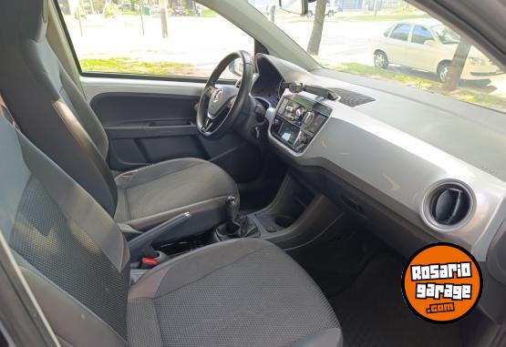 Autos - Volkswagen Up 1.0 High 5 Puertas 2018 Nafta 57300Km - En Venta