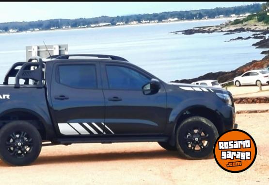 Camionetas - Nissan Frontier Xgear 2023 Diesel 37000Km - En Venta