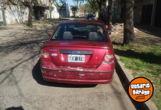 Autos - Ford Fiesta max ambiente plus 2007 GNC 111111Km - En Venta