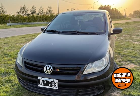 Autos - Volkswagen Voyage 2011 Nafta 185000Km - En Venta