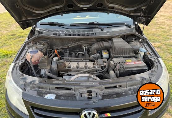 Autos - Volkswagen Voyage 2011 Nafta 185000Km - En Venta